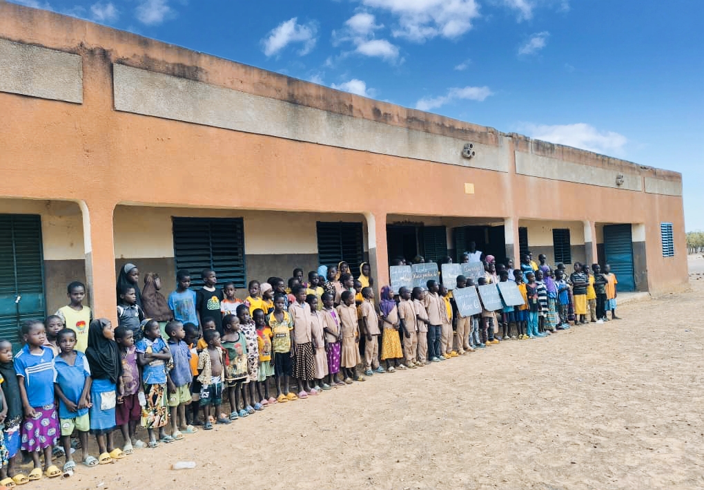 Enfants à l’école de Lengo